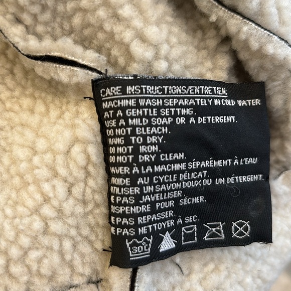 Simon Chang Black Sherpa Jacket - Picture 6 of 6